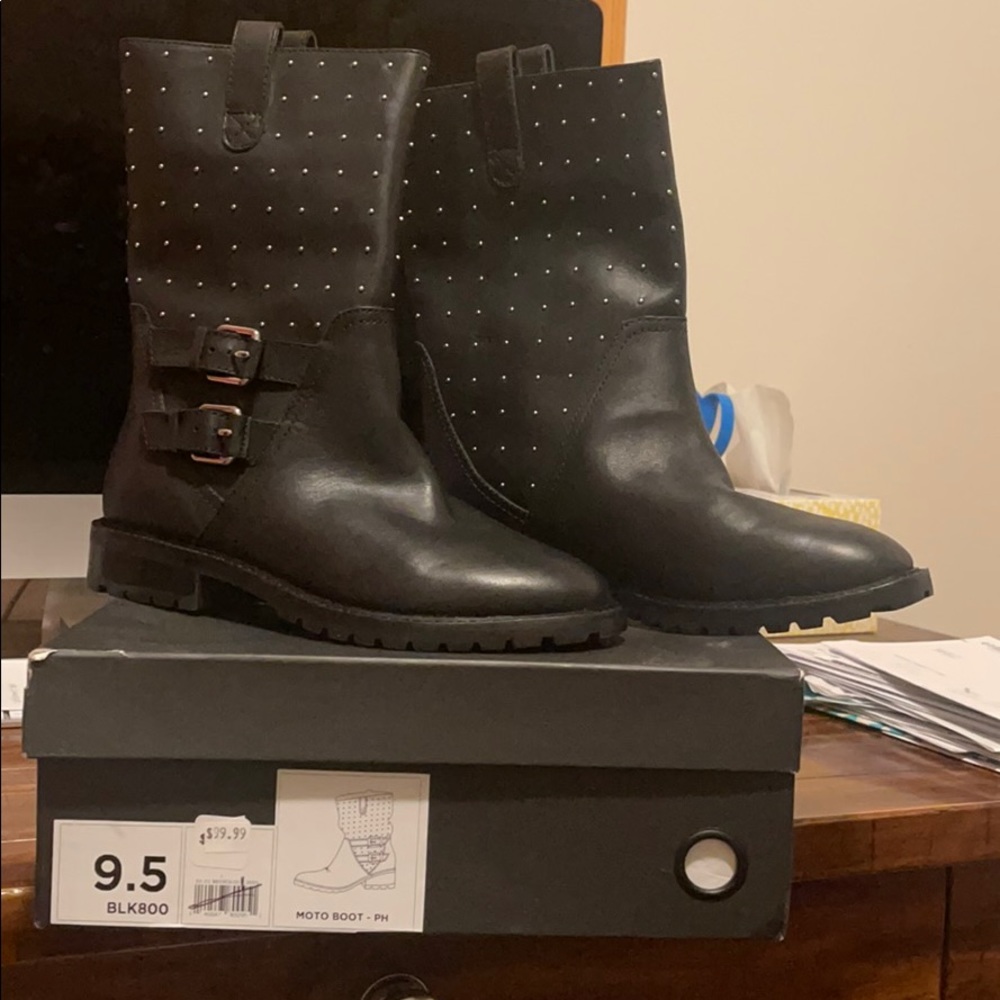 Moto Boot